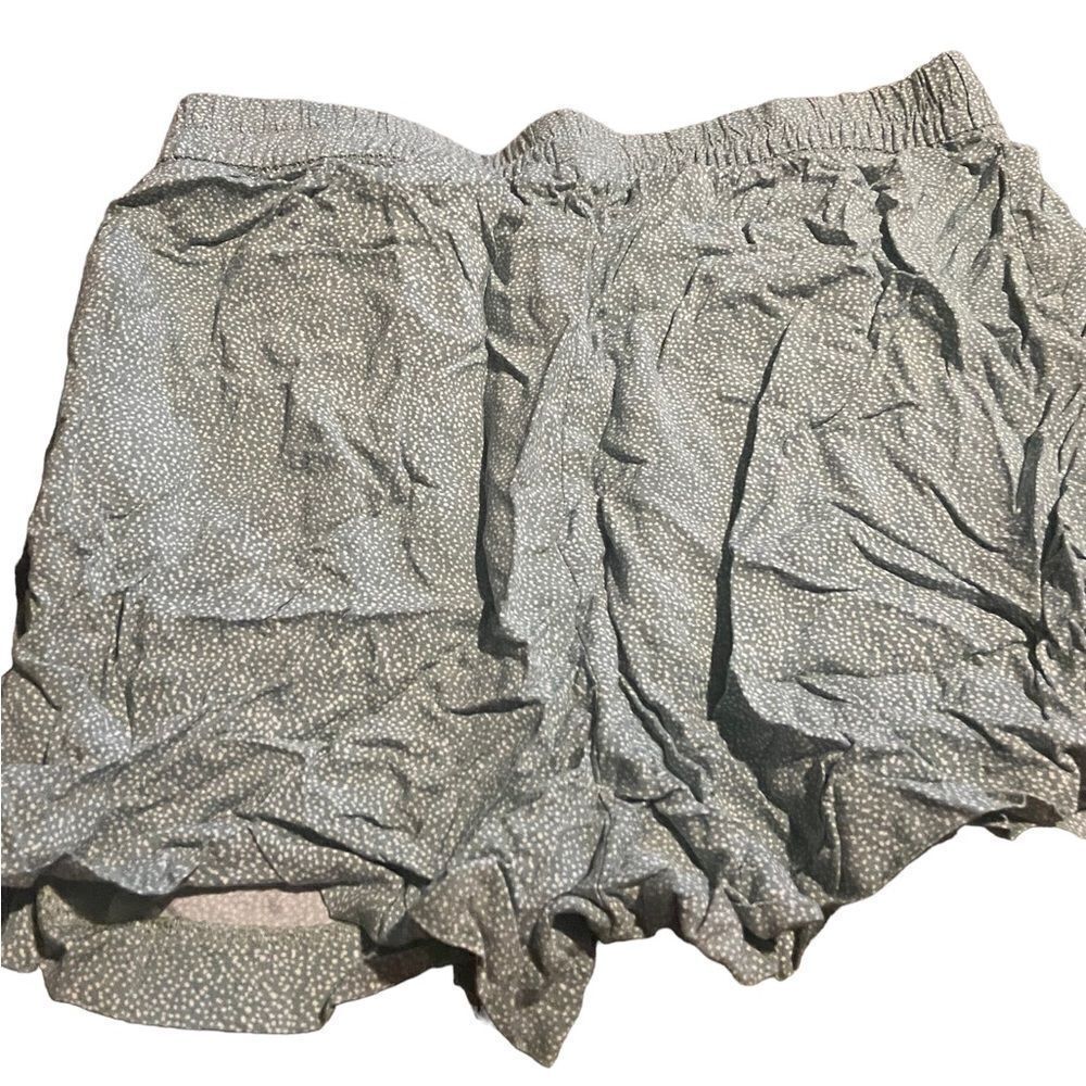 H&M size 8 dress shorts excellent condition